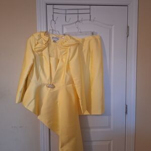 Elegant Yellow Skirt Suit with Brooch
